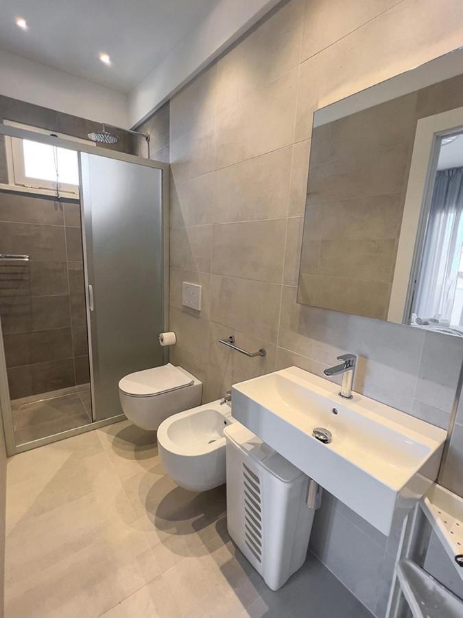 One-Bedroom Apartment,1418298060:JPEG